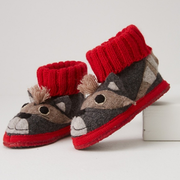 garnet hill kids slippers